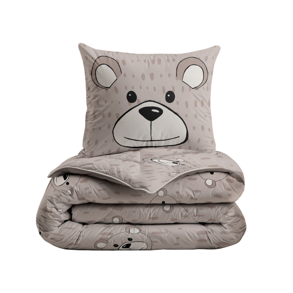 Le lit Zelesta Kiddybed - Ours Heureux est un ensemble doudou et oreiller plié avec un visage d'ours de dessin animé sur fond marron clair, doté d'une housse hypoallergénique intégrée pour plus de confort et de tranquillité d'esprit.