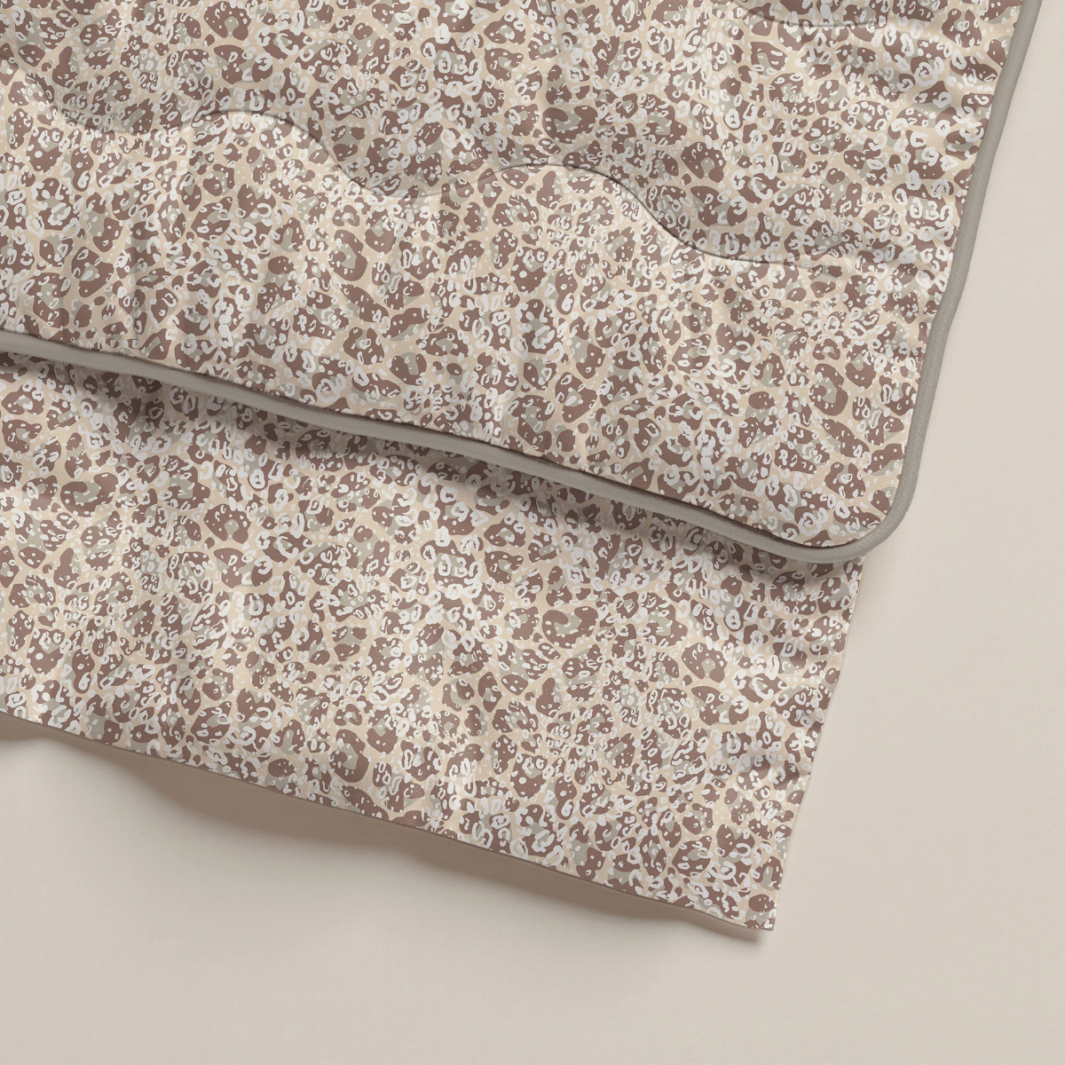 Zelesta Comfort Design Couette - Panthère des Sables