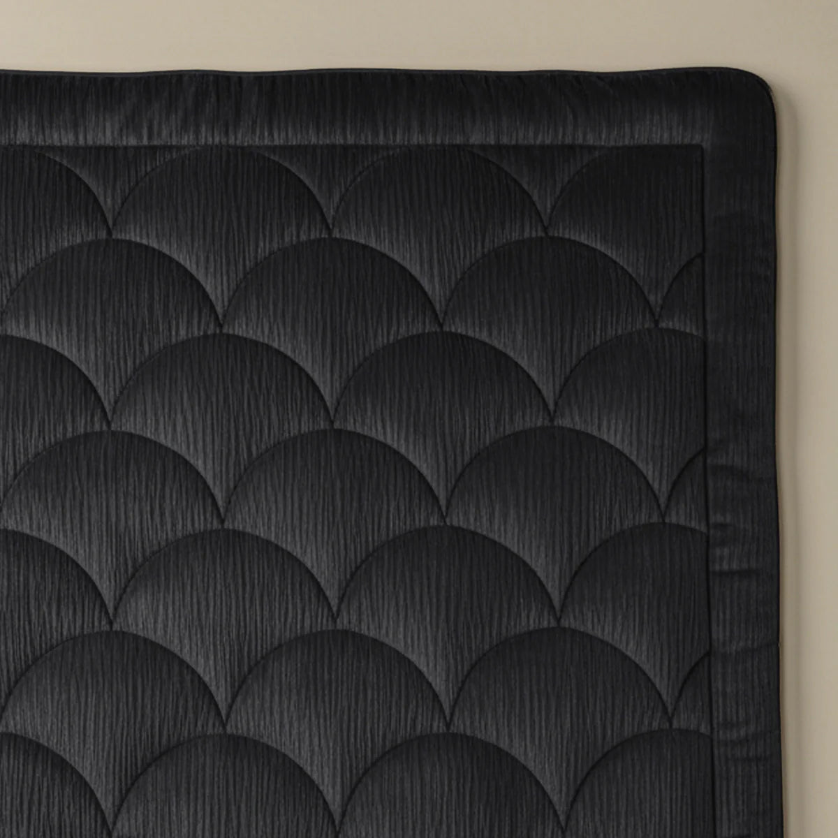 Zelesta Velvetbed Chic - Noir